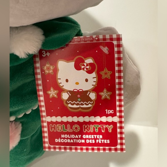 Hello Kitty Greeter As Christmas Tree - Picture 3 of 5